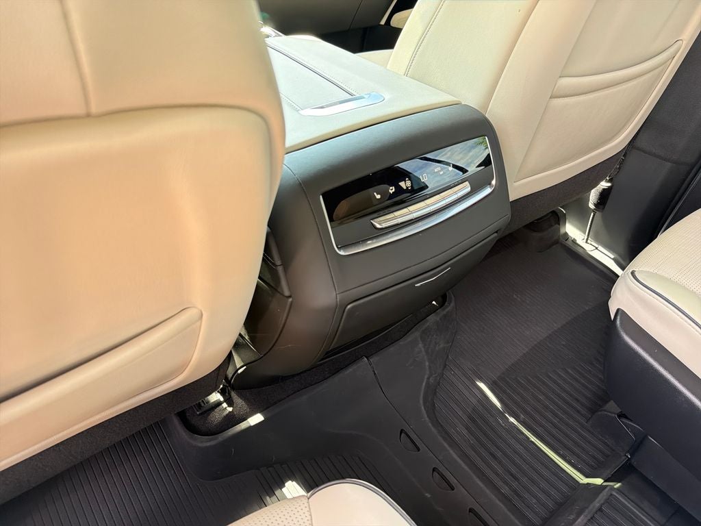 2025 Cadillac Escalade Sport