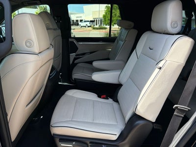 2025 Cadillac Escalade Sport