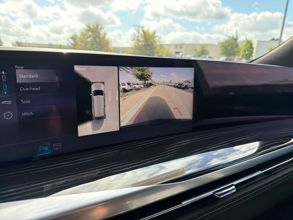 2025 Cadillac Escalade Sport
