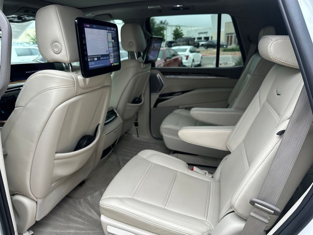 2025 Cadillac Escalade Sport Platinum
