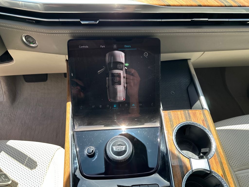 2025 Cadillac Escalade Sport Platinum