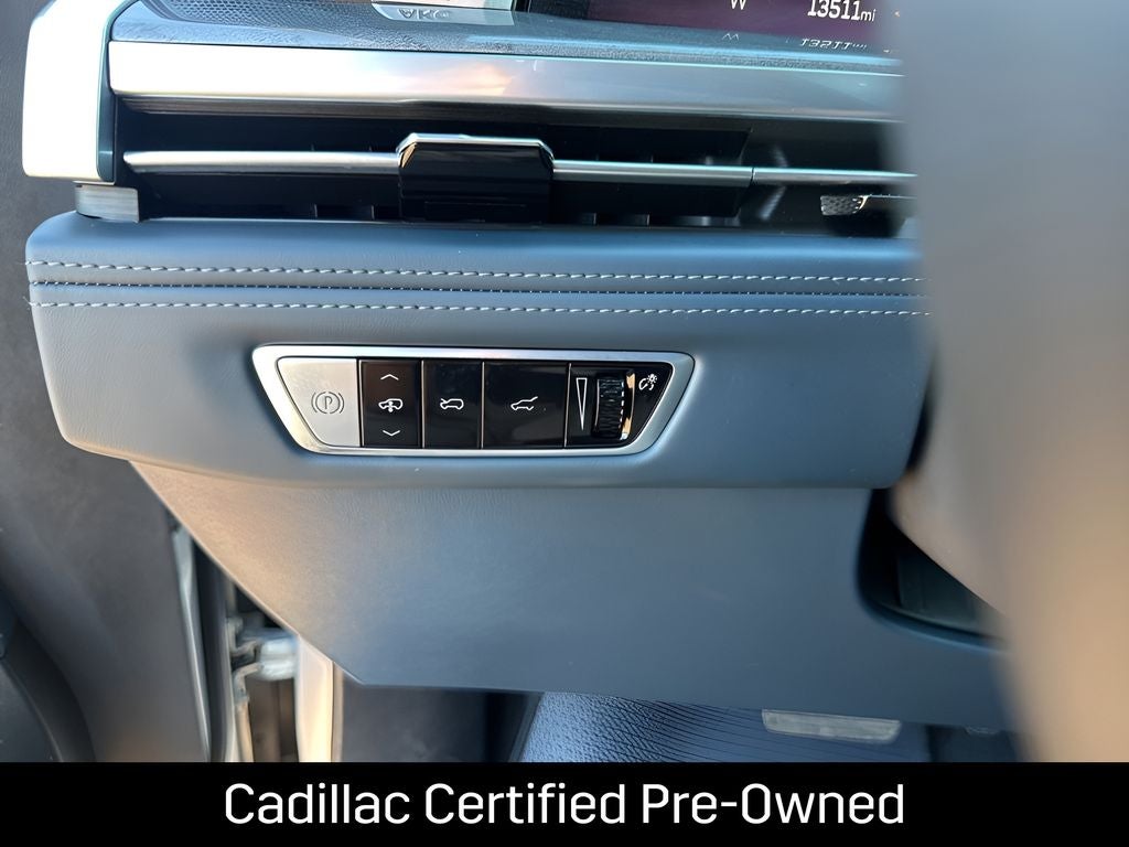 2025 Cadillac ESCALADE IQ Luxury 2