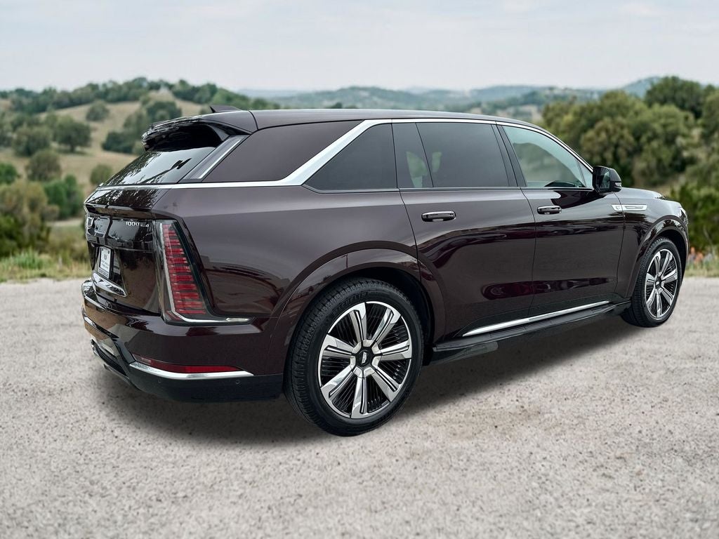 2025 Cadillac ESCALADE IQ Luxury 2