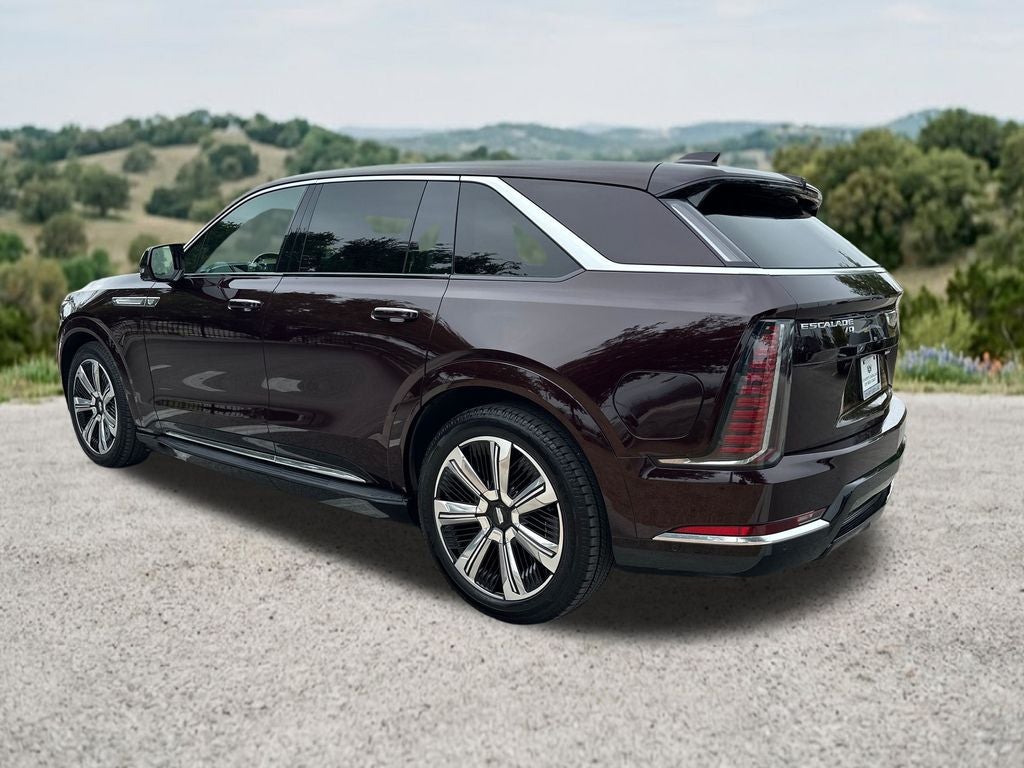 2025 Cadillac ESCALADE IQ Luxury 2