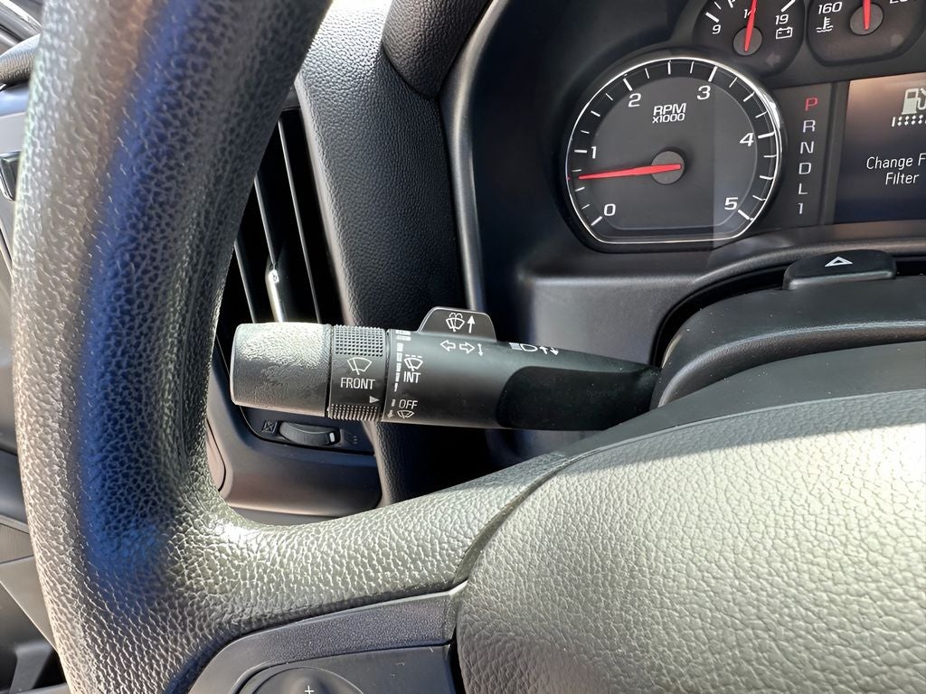 2022 Chevrolet Silverado 6500HD 1WT