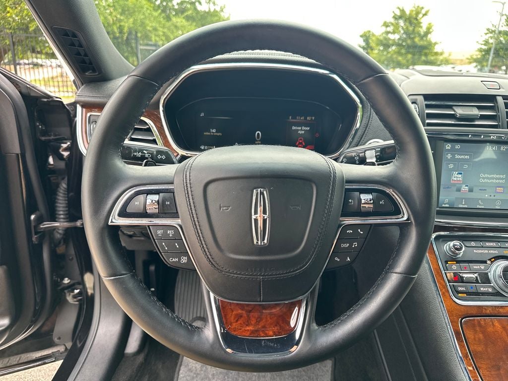 2019 Lincoln Continental Select
