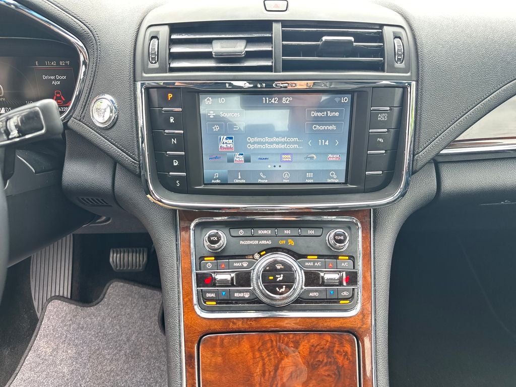 2019 Lincoln Continental Select