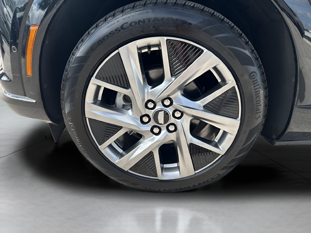 2025 Cadillac OPTIQ Luxury