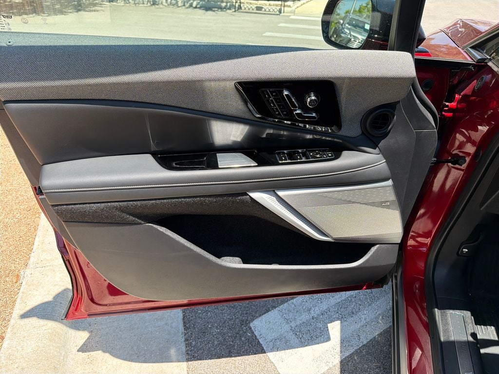 2025 Cadillac OPTIQ Sport 2