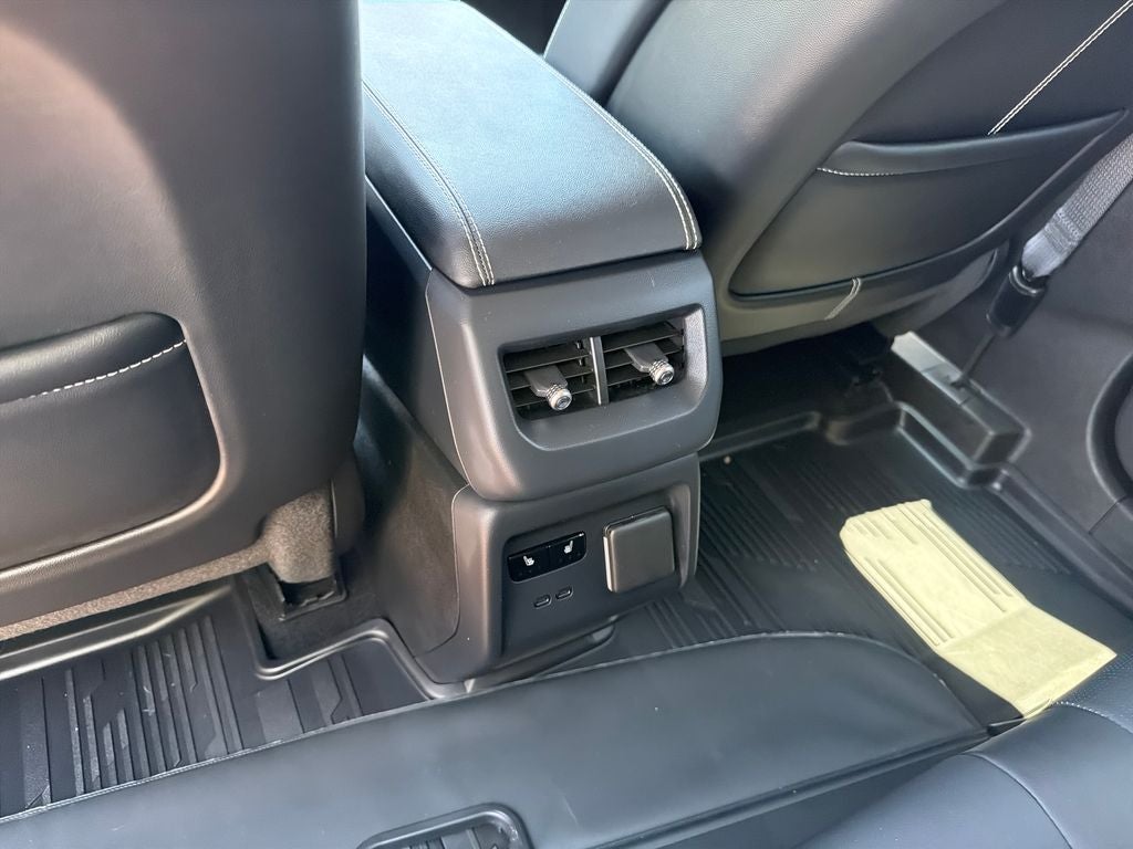 2025 Cadillac OPTIQ Sport 2