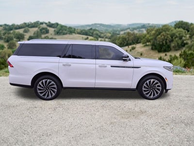 2025 Lincoln Navigator L Black Label