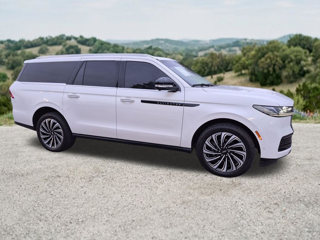 2025 Lincoln Navigator L Black Label