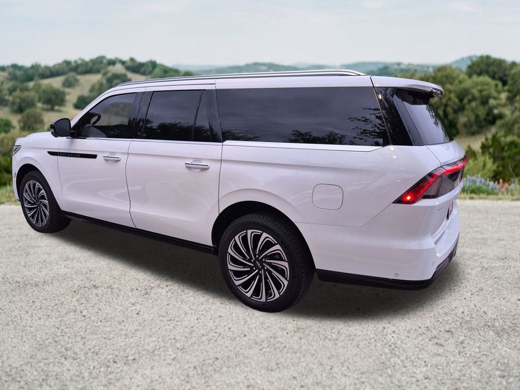 2025 Lincoln Navigator L Black Label