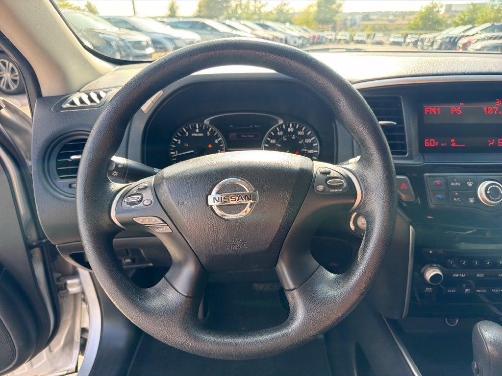 2015 Nissan Pathfinder S