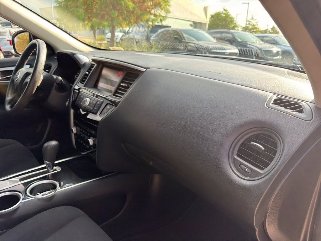 2015 Nissan Pathfinder S
