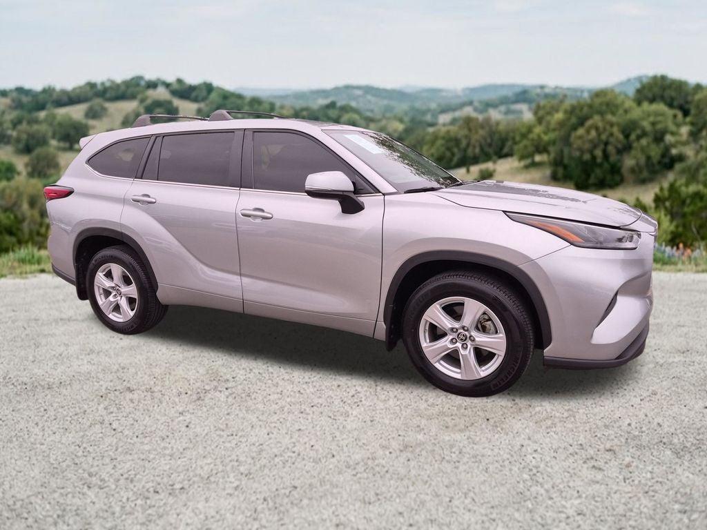 2023 Toyota Highlander L