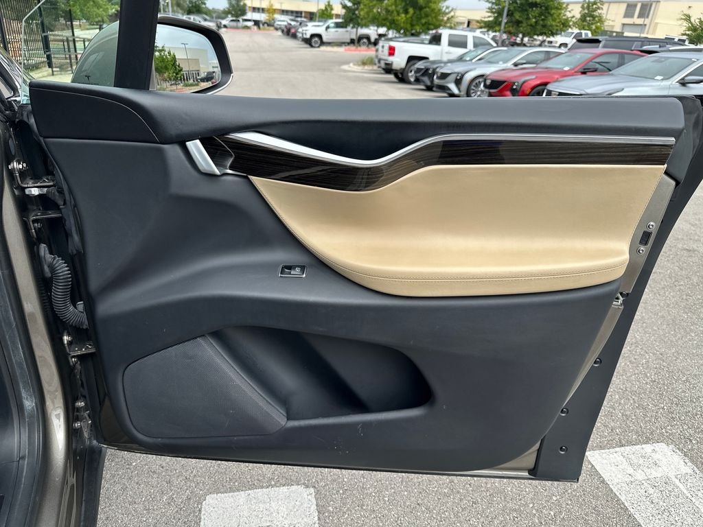 2016 Tesla Model X 75D