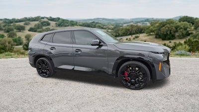 2025 BMW XM Base