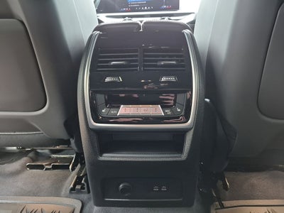 2025 BMW XM Base