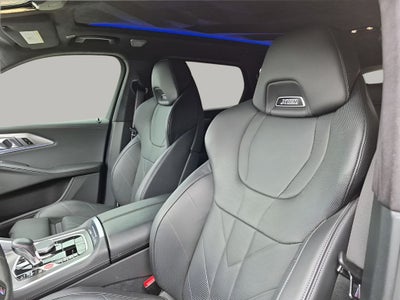 2025 BMW XM Base