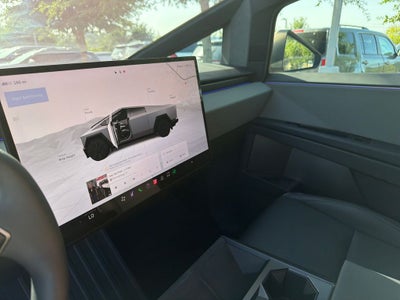2024 Tesla Cybertruck Base
