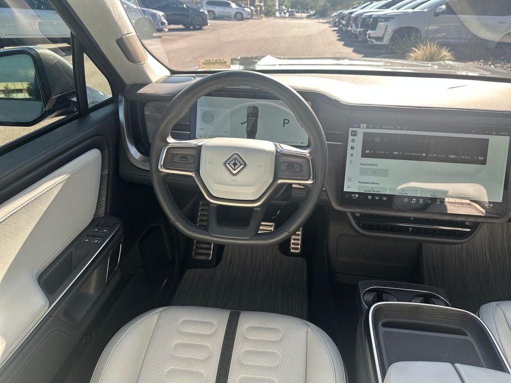 2024 Rivian R1S Adventure Dual Motor Large Pack