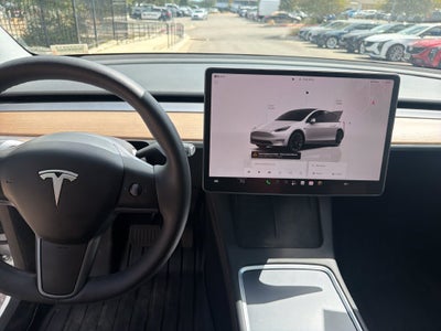 2023 Tesla Model Y Standard Range