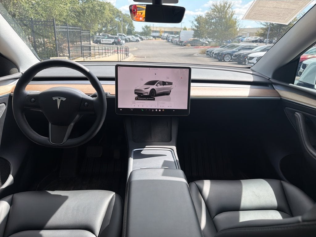 2023 Tesla Model Y Standard Range