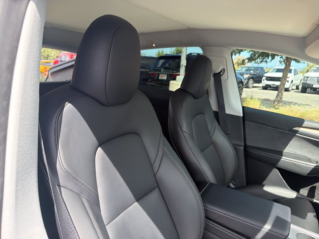 2023 Tesla Model Y Standard Range