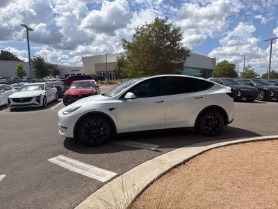 2023 Tesla Model Y Standard Range