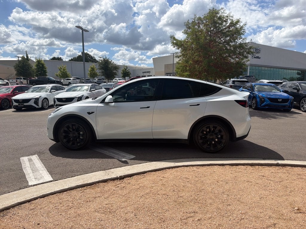 2023 Tesla Model Y Standard Range