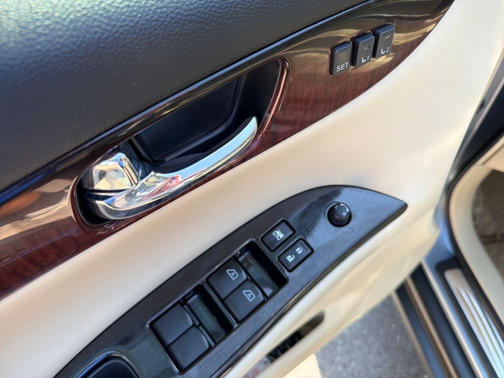 2017 INFINITI QX50 Base