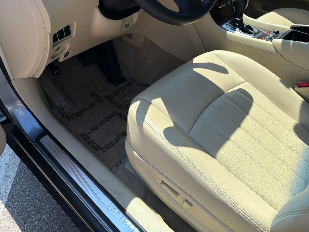 2017 INFINITI QX50 Base