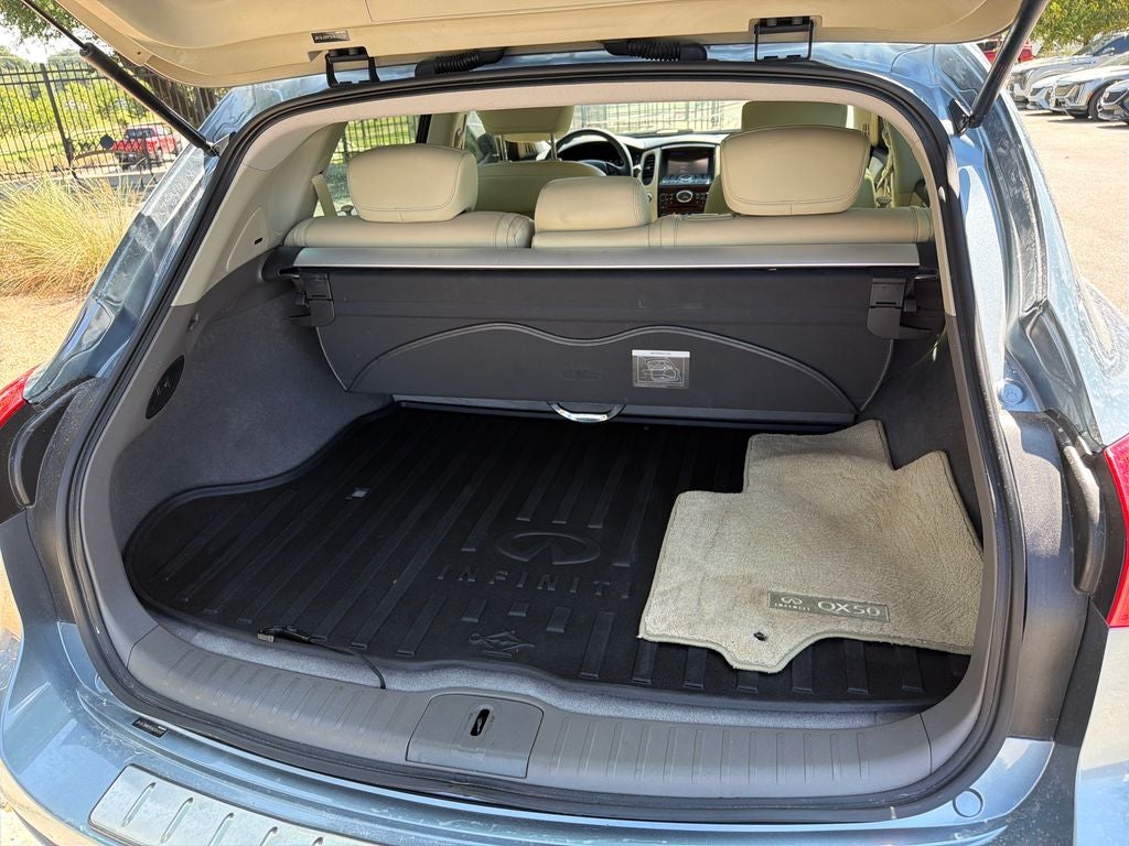 2017 INFINITI QX50 Base