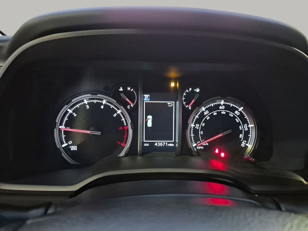 2024 Toyota 4Runner TRD Off-Road