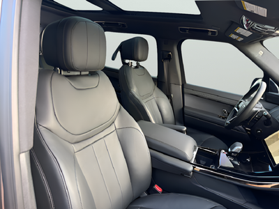 2025 Land Rover Range Rover Sport Dynamic SE