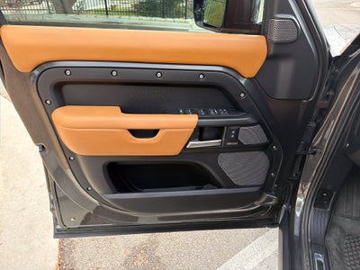 2024 Land Rover Defender 110 Carpathian Edition