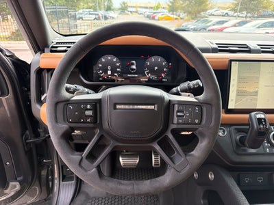 2024 Land Rover Defender 110 Carpathian Edition