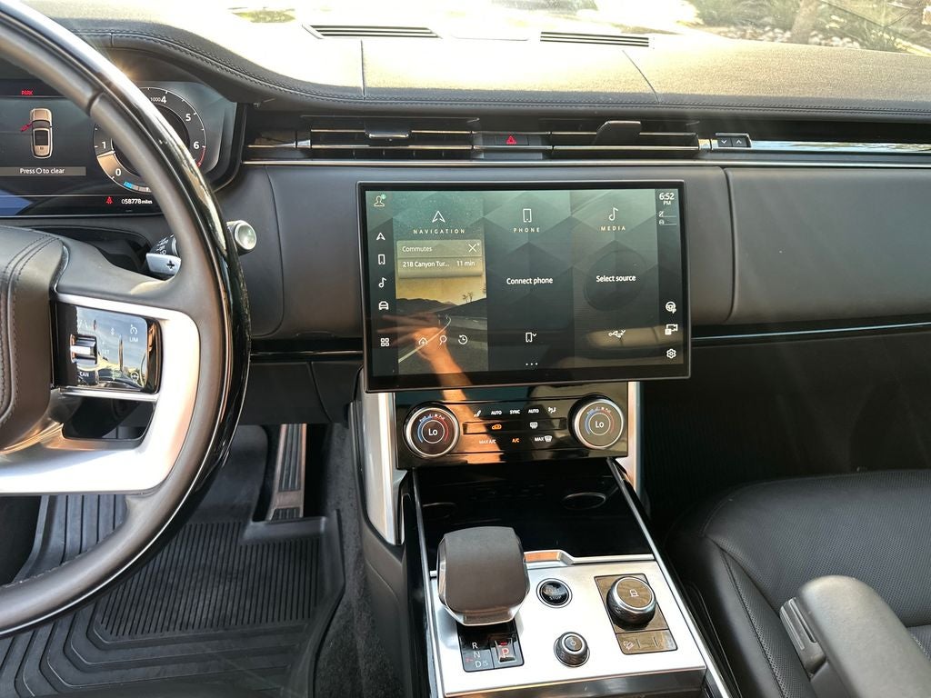 2023 Land Rover Range Rover SE