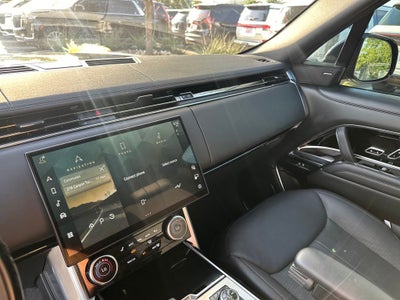 2023 Land Rover Range Rover SE