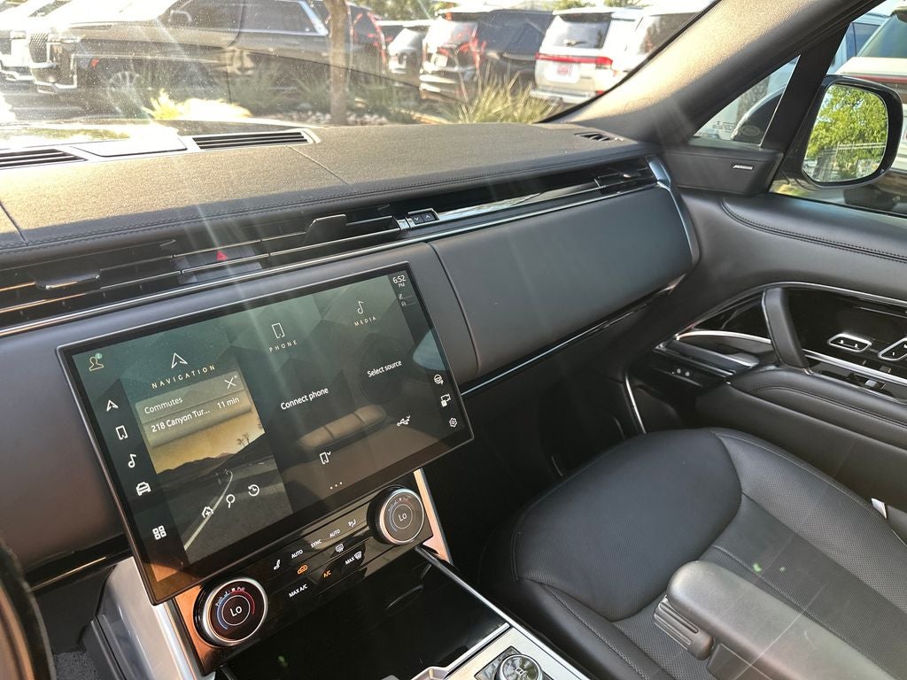 2023 Land Rover Range Rover SE