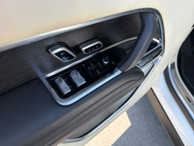 2022 Land Rover Range Rover SE LWB