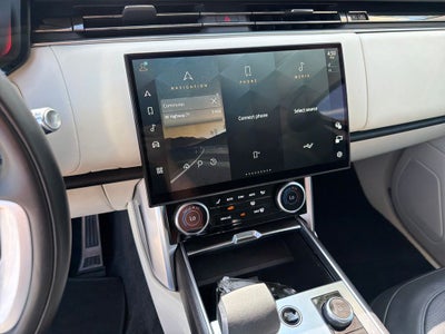 2022 Land Rover Range Rover SE LWB