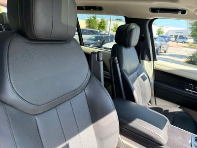 2022 Land Rover Range Rover SE LWB