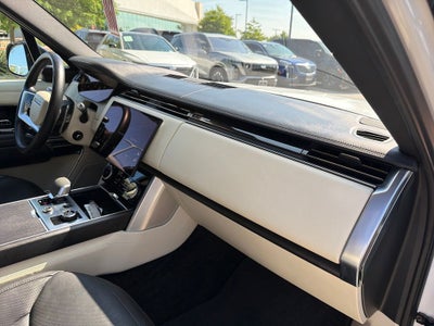 2022 Land Rover Range Rover SE LWB