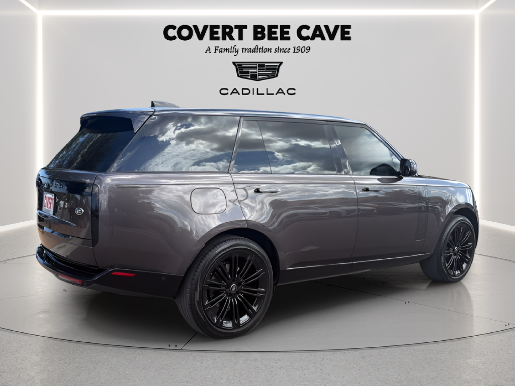 2023 Land Rover Range Rover SE LWB