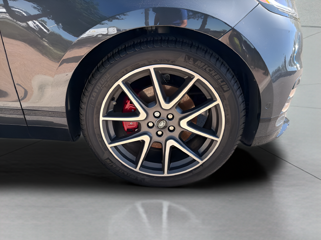 2024 Land Rover Range Rover Velar Dynamic SE