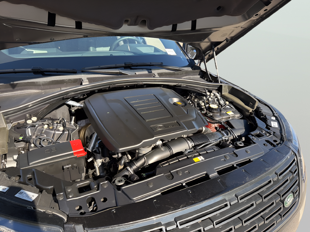 2024 Land Rover Range Rover Velar Dynamic SE