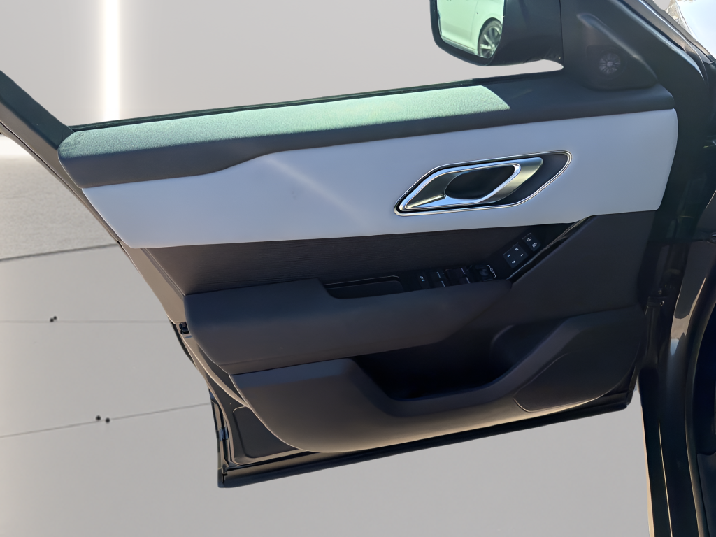 2024 Land Rover Range Rover Velar Dynamic SE