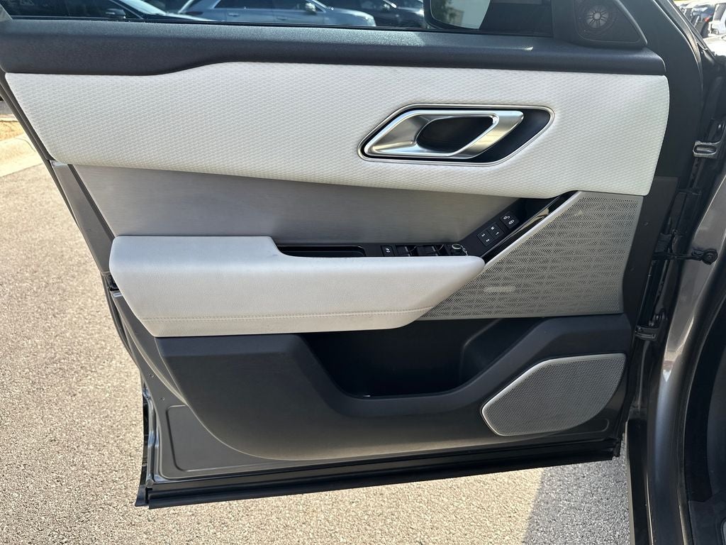 2018 Land Rover Range Rover Velar SE R-Dynamic